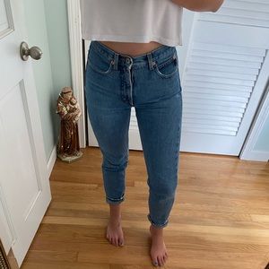 Vintage high rise / waisted guess jeans